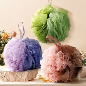 Yulu - Two-Tone Shower Ball / Set