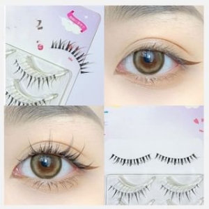 Doll Eye Wispy False Eyelashes / Applicator / Set