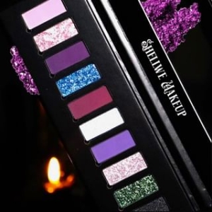 SHELLWE MAKEUP - 10 Colors Mist Witch Chameleon Eyeshadow Palette - Mini - 4g