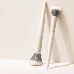 Buttermilk - Blush Brush