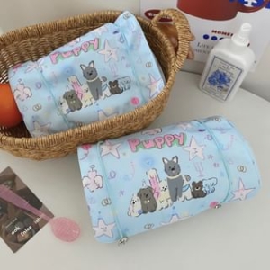 gleegroove - Animal Nylon Rolling Makeup Bag