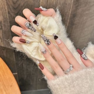 eovda - Heart Rhinestone Faux Pearl Press On Nail