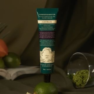 roopy - Poetic Series Fruity Plant Essential Oil Hand Cream - Orange Verte Spring - 75g