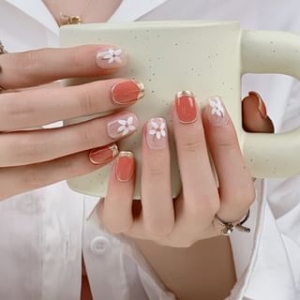 Floral Press On Nail