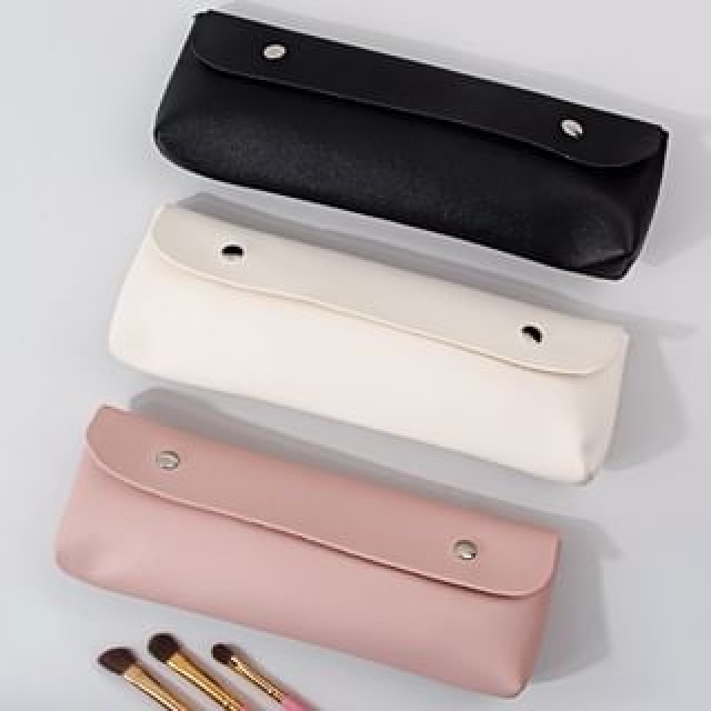 Plain Faux Leather Makeup Brush Case