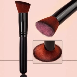 Angled Blush Brush