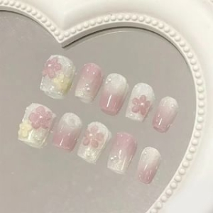 Fainie - Floral Press On Nail