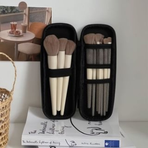 gleegroove - Travel Makeup Brush Case