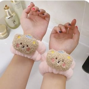 Inkismick - Bear Coral Fleece Face Wash Wrist Band