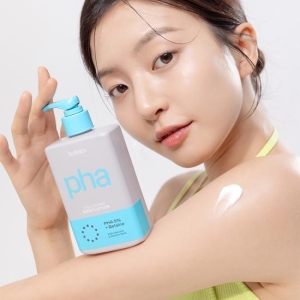 B.Clinix PHA 5% Skin Polishing Body Lotion 300mL