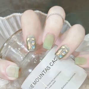 Embellished Press On Nail