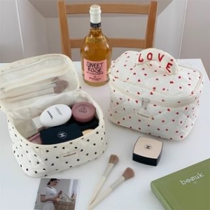 gleegroove - Heart Fabric Makeup Bag / Pencil Case