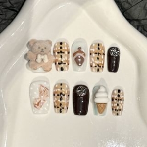 eovda - Bear Ice Cream Press On Nail